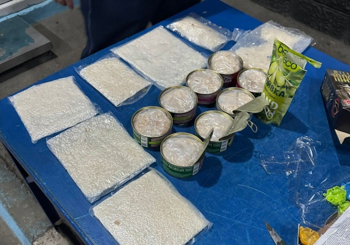 Poliția de frontieră a destructurat un grup criminal, care aducea și comercializa în Moldova diferite tipuri de droguri