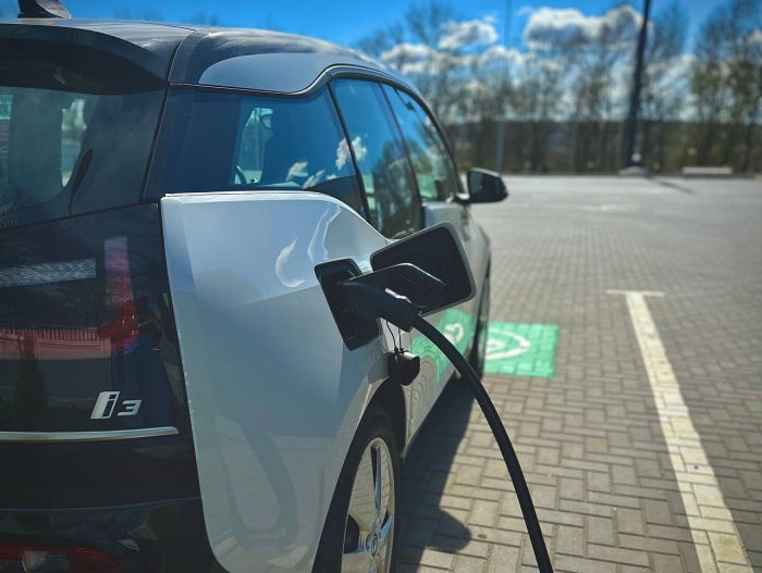 150 de stații de încărcare pentru mașini electrice vor fi instalate până în 2030