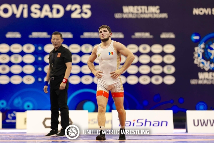 Argint și bronz la mondialele de lupte
