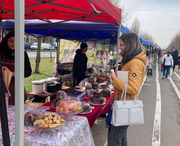 Târguri cu produse autohtone în sectoarele capitalei