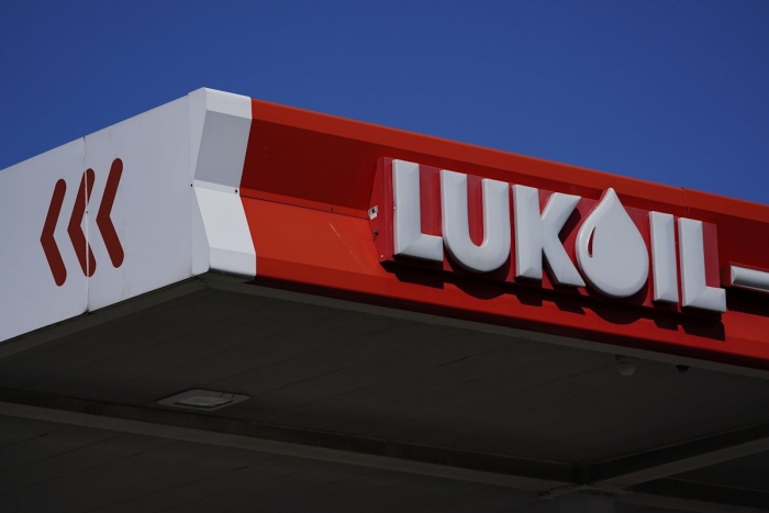 Lukoil își devalorizează activele externe de aproape 20 de miliarde de dolari
