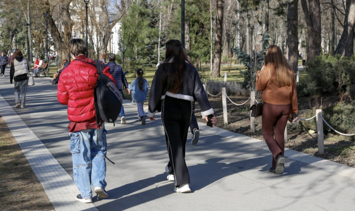 Aproape 180 de sate din Moldova au sub 100 de locuitori