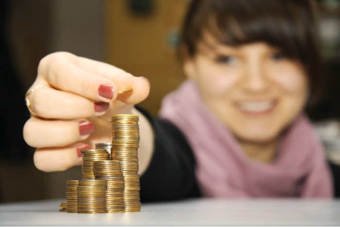 Bursele de studii vor crește cu 40%