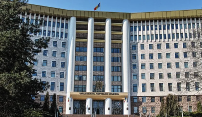 Clădirea Parlamentului va fi transferată în gestiunea Cancelariei de Stat