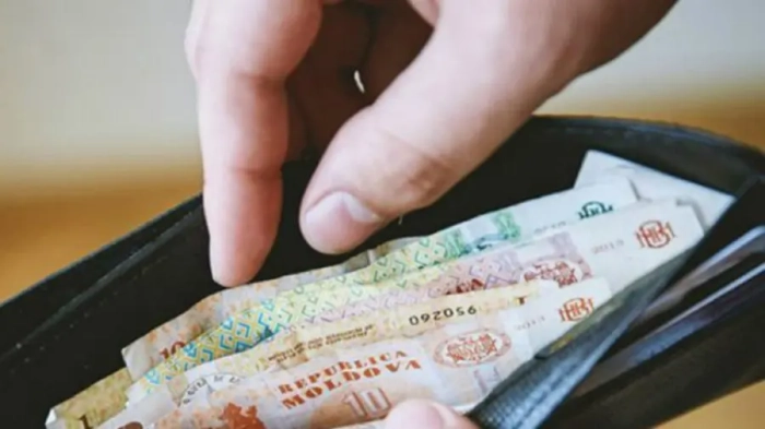 Sindicatele cer salarii mai mari