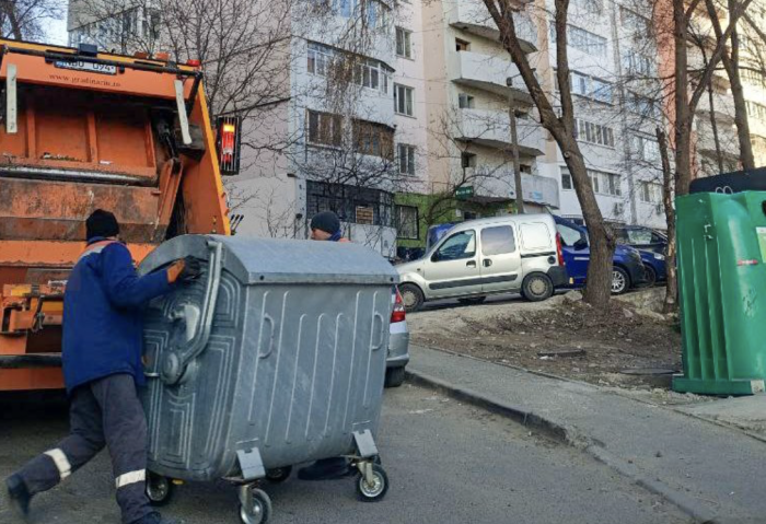 Regia Autosalubritate va mai primi patru autospeciale