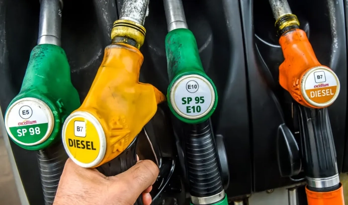 Ucraina introduce denumirile europene la carburanți