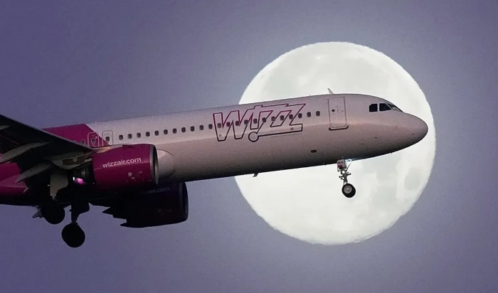 Wizz Air introduce Starlink la bordul avioanelor
