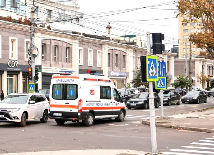 De la începutul lunii, ambulanța a fost solicitată pentru 14000 de persoane