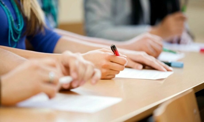 Peste 17 mii de absolvenți au susținut examenul la limba străină