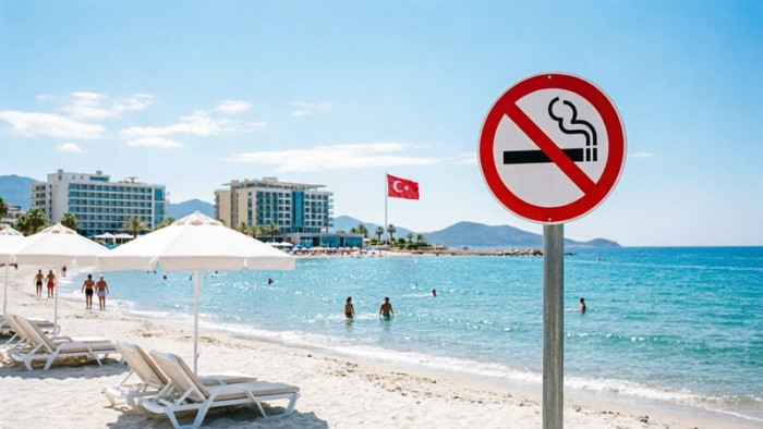 Fumatul, interzis pe mai multe plaje din Antalya