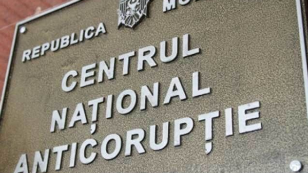 CNA investighează o schemă cu certificate Certiport