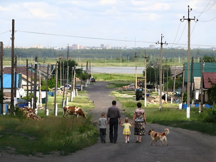 Oamenii se mută din mediul rural în cel urban
