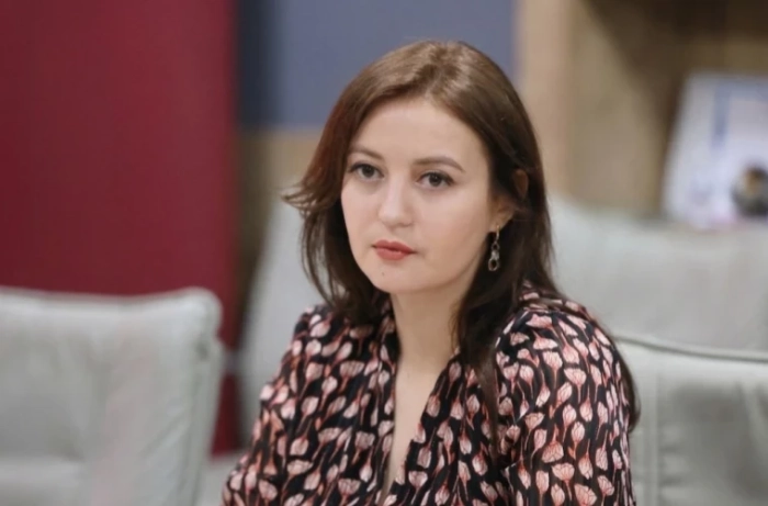 Elena Mărgineanu: Veniturile a zece tineri afiliați PAS, angajați în sectorul public, depășesc bugetele de personal și chiar bugetele totale ale zeci de primării
