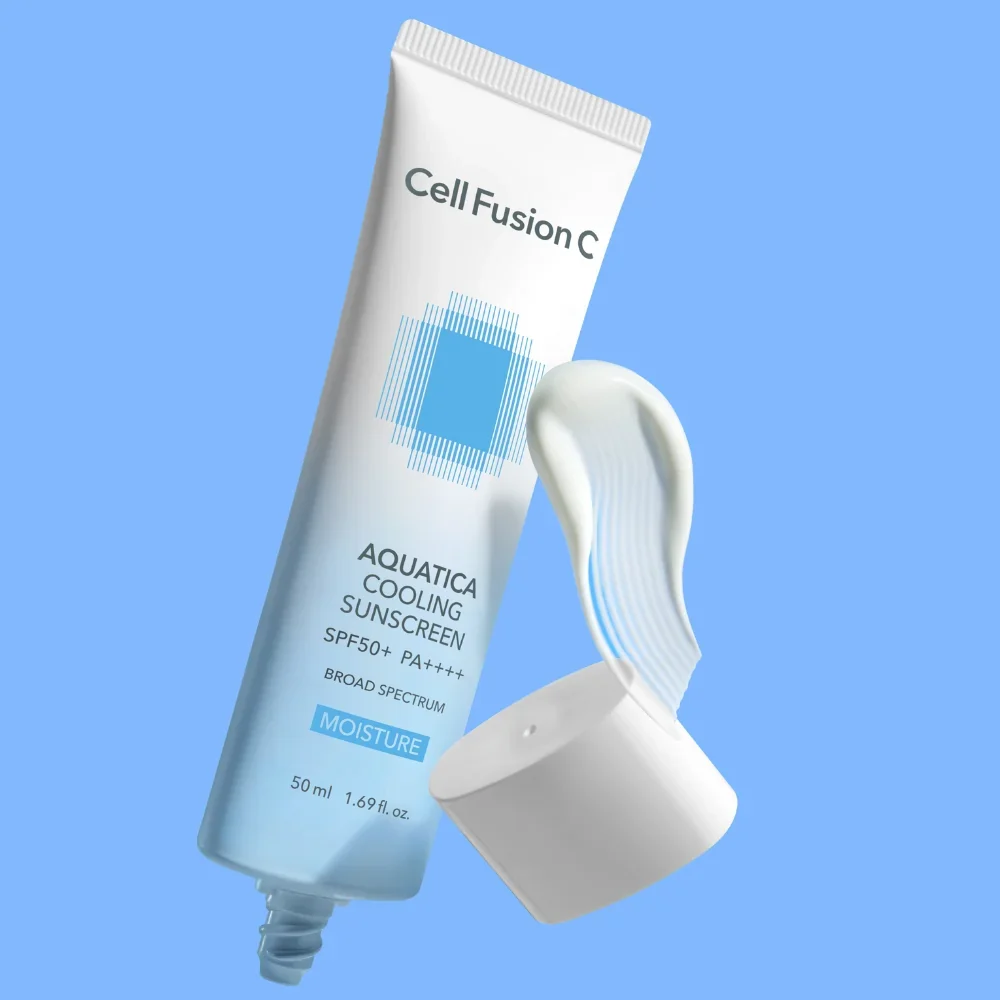 SPF fără coșuri în august: cum alegi textura fluidă care nu încarcă tenul acneic sau mixt