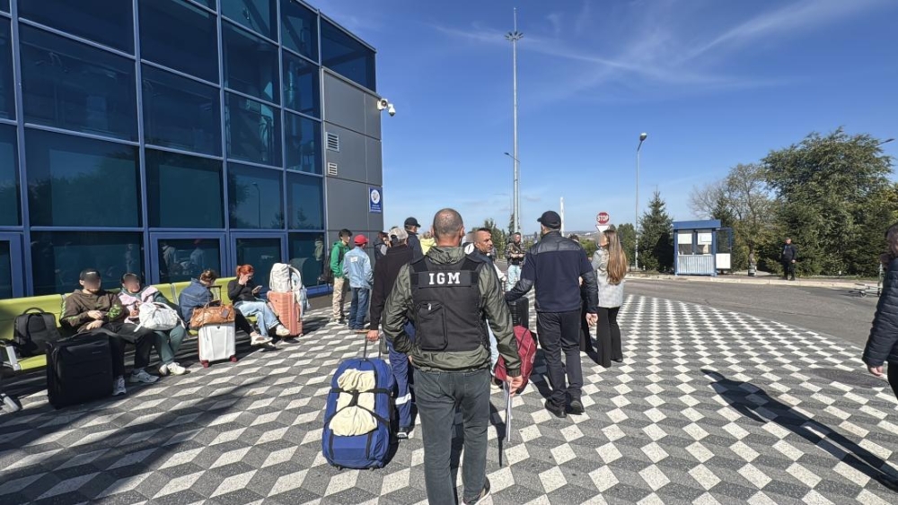 Trei străini, deportați din Republica Moldova